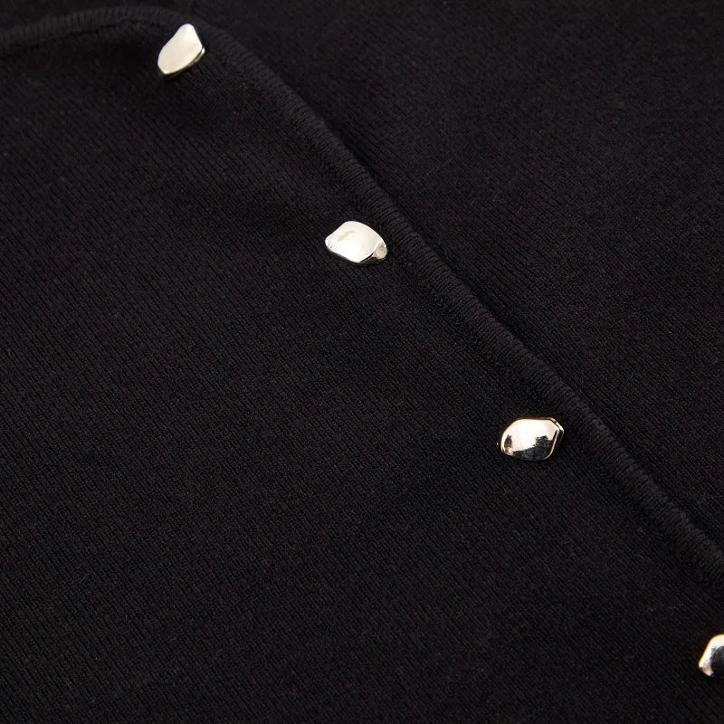 2025 Summer Y2K Metal Button Vest - Extra-Stretch Knit Sleeveless Top for Campus/Street Snap/Cosplay